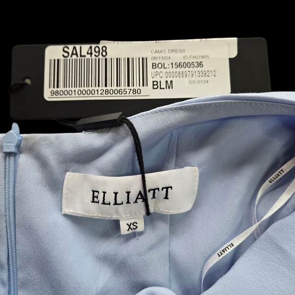 Elliatt Sky Blue Asymmetrical Dress - Picture 4 of 12